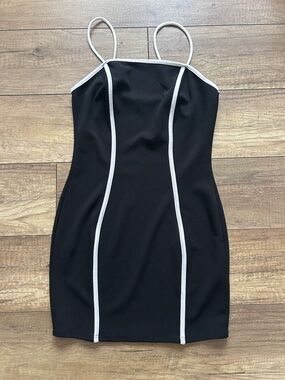 Black Bodycon Mini Dress with White Contrast Piping